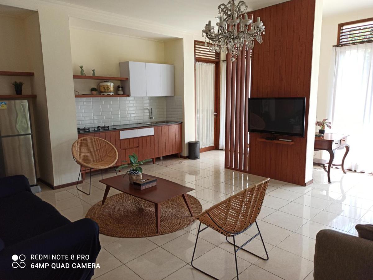 Samami Garden Hotel Bandung Luaran gambar