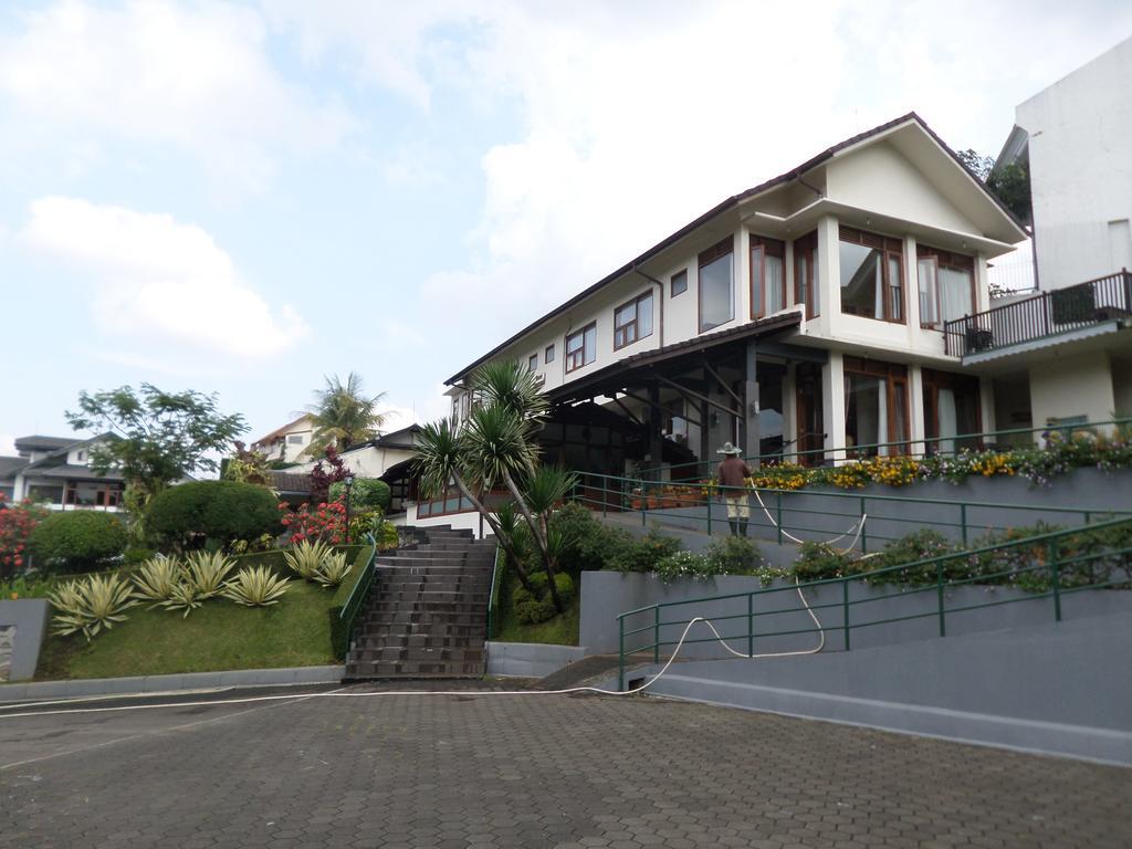 Samami Garden Hotel Bandung Luaran gambar