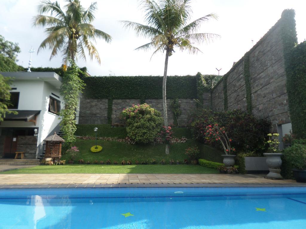 Samami Garden Hotel Bandung Luaran gambar